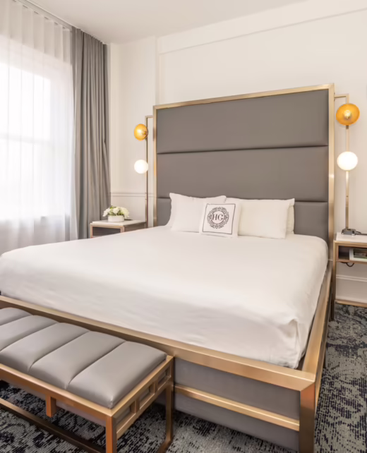 hotel-furniture-casegoods-seating-2